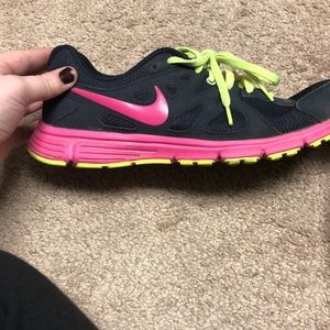 Nike Shoes - Nike Running Sneakers Nike Shoes - Nike Running Sneakers